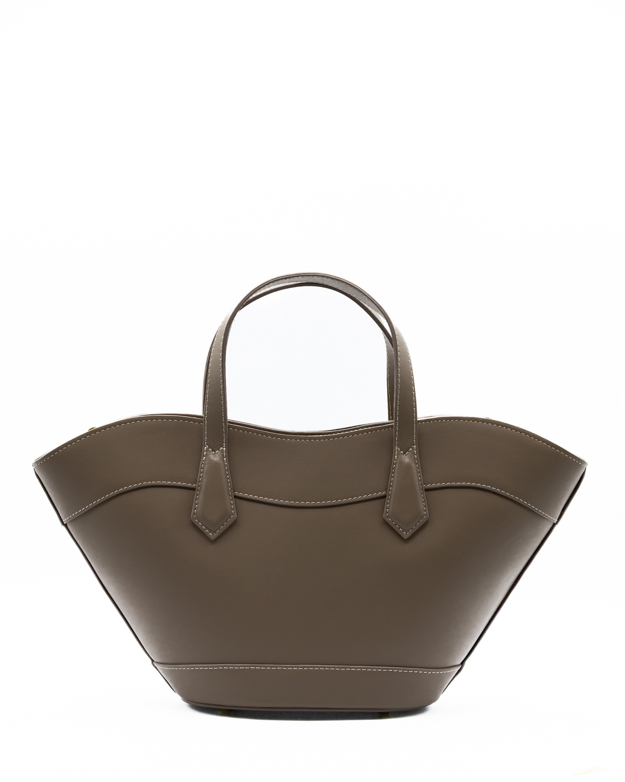 BRITTANY SMOOTH - PREORDINE