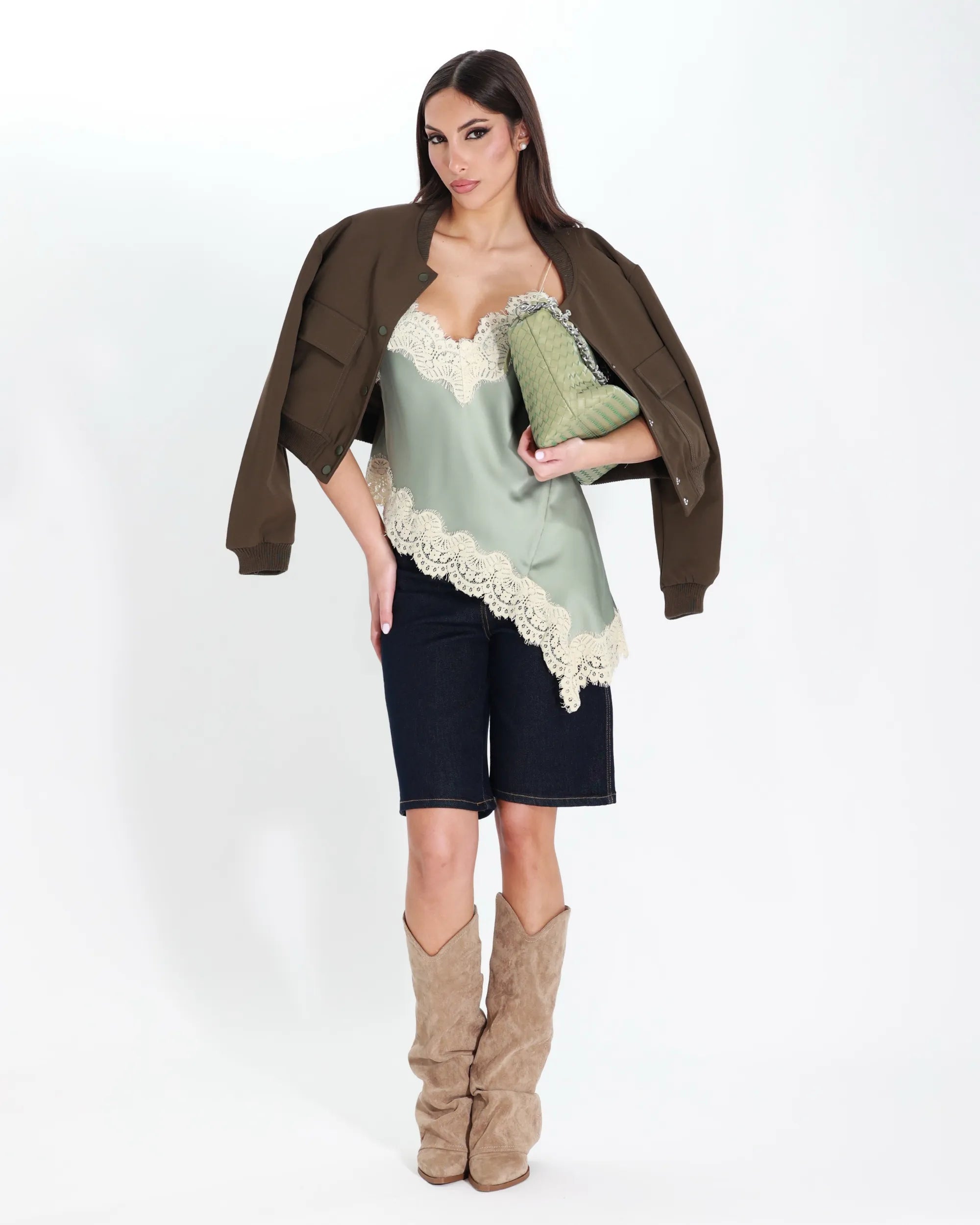 DEA- TOP CON PIZZO ASIMMETRICO
