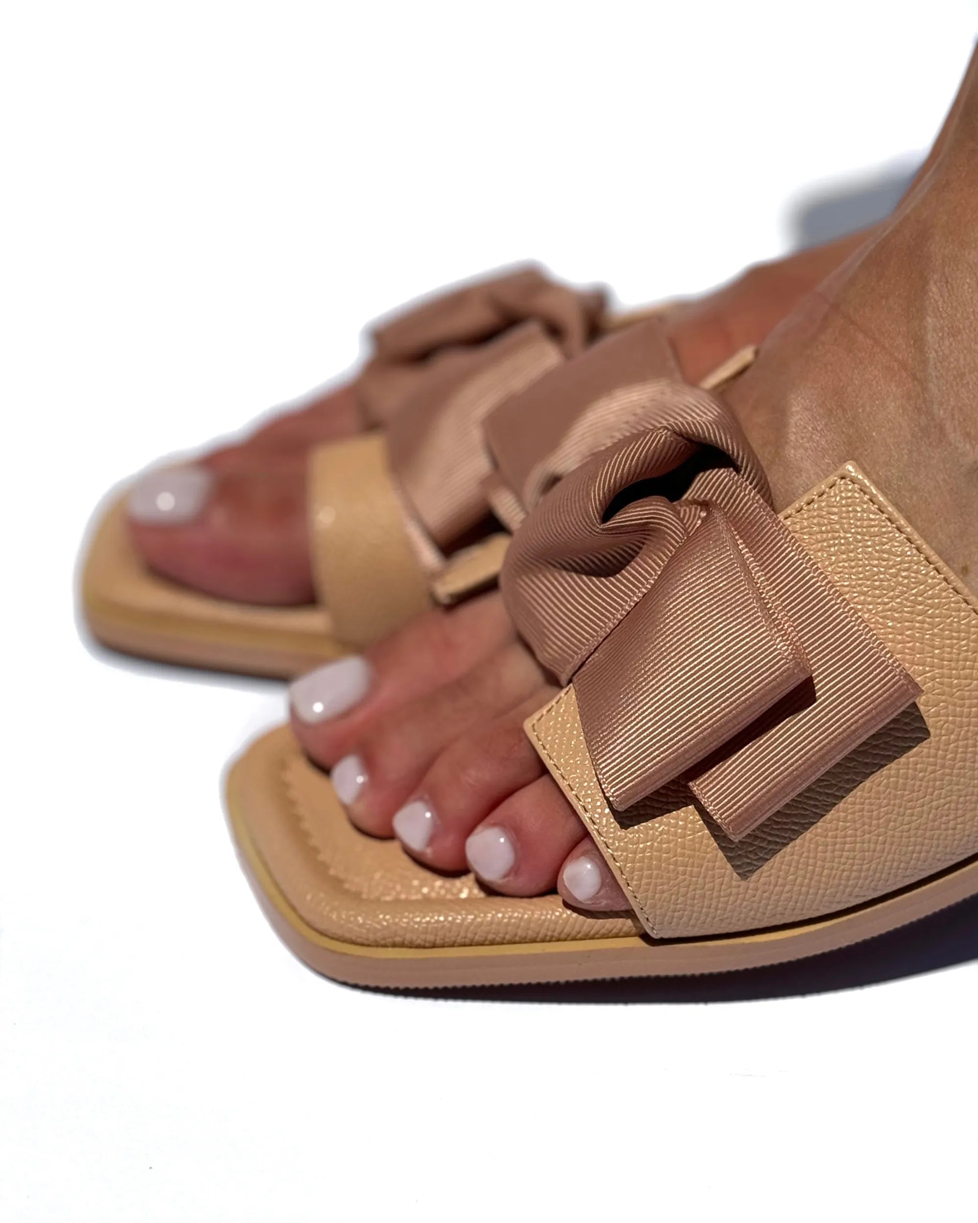 DOROTHEA- SLIPPER
