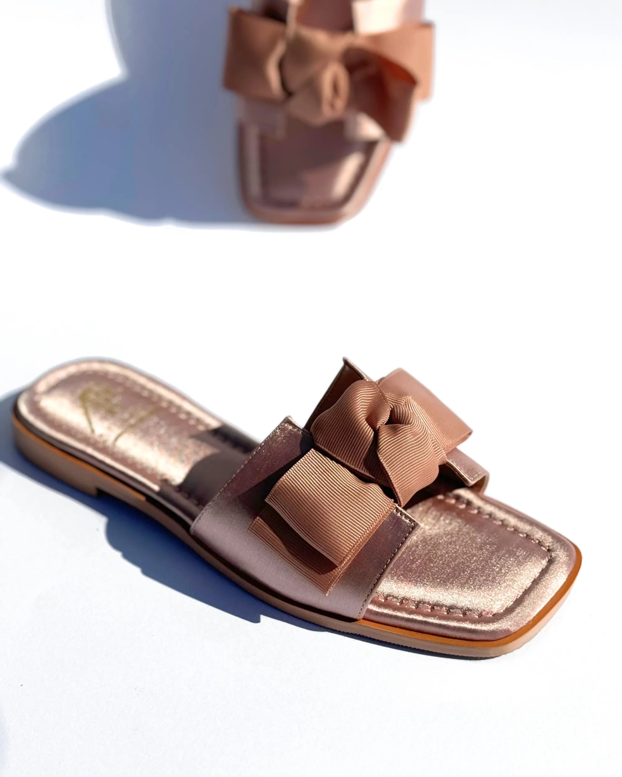 DOROTHEA- SLIPPER