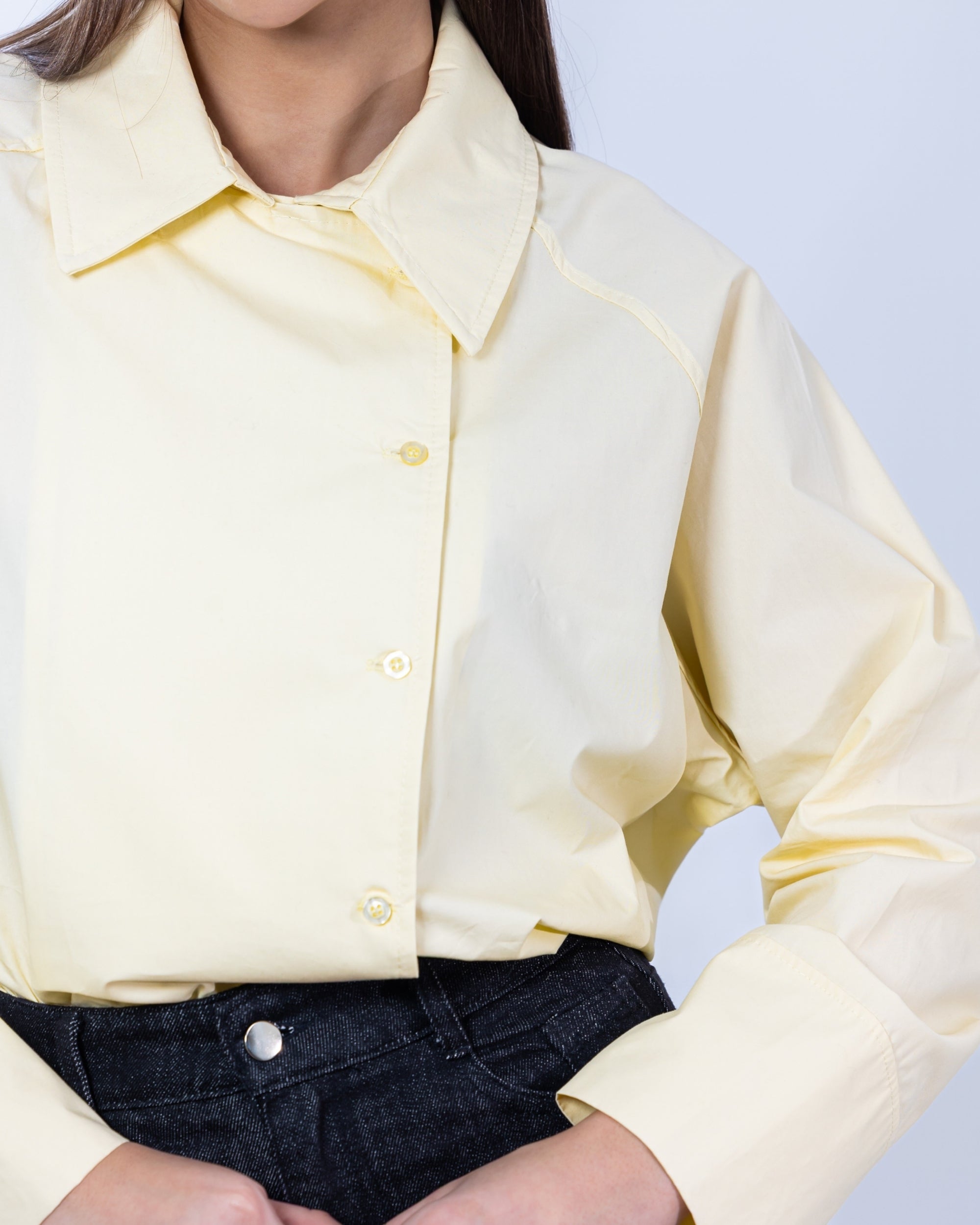 CAMICIA CON BOTTONI LATERALI