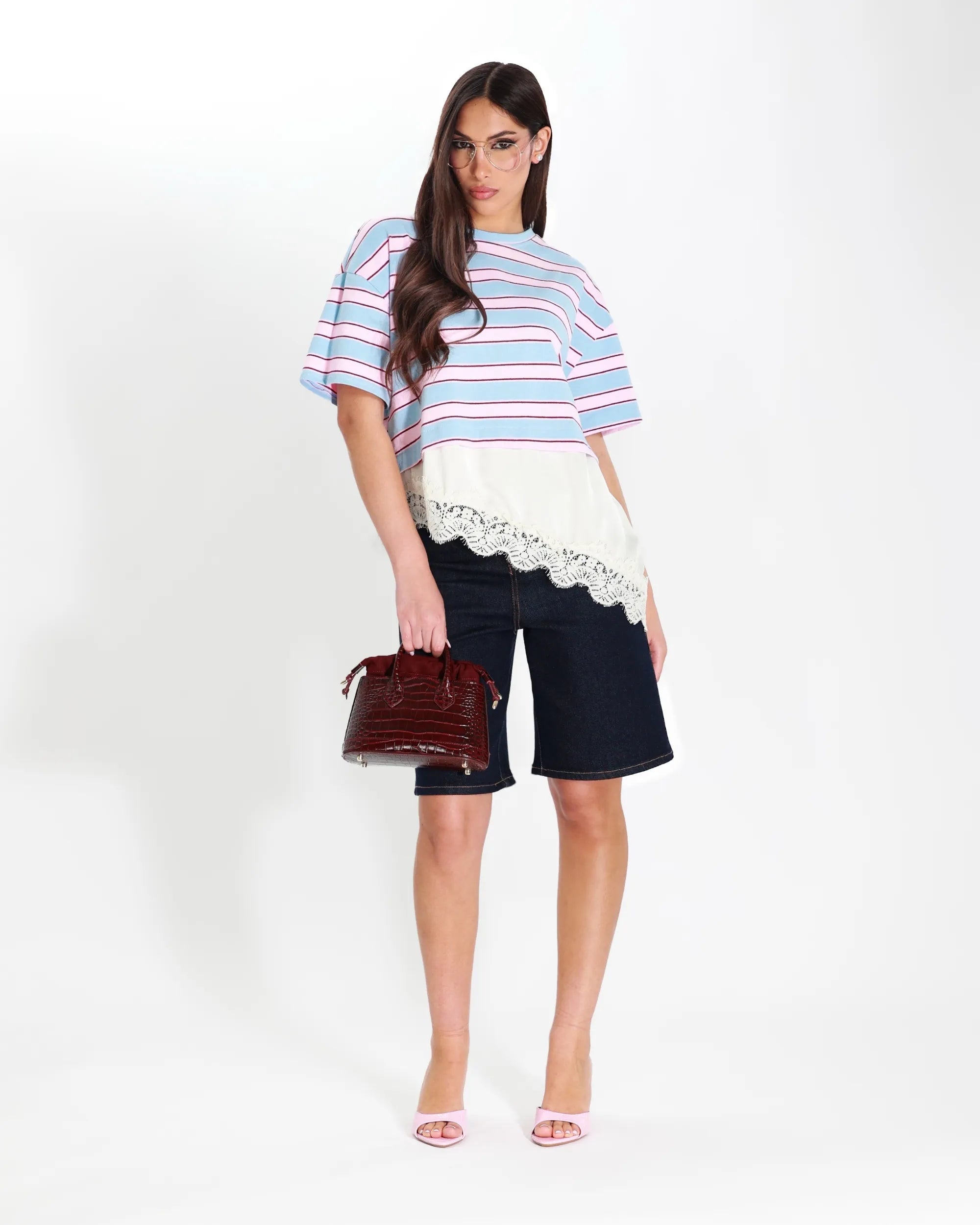ALISON- T-SHIRT A RIGHE CON PIZZO ASIMMETRICA