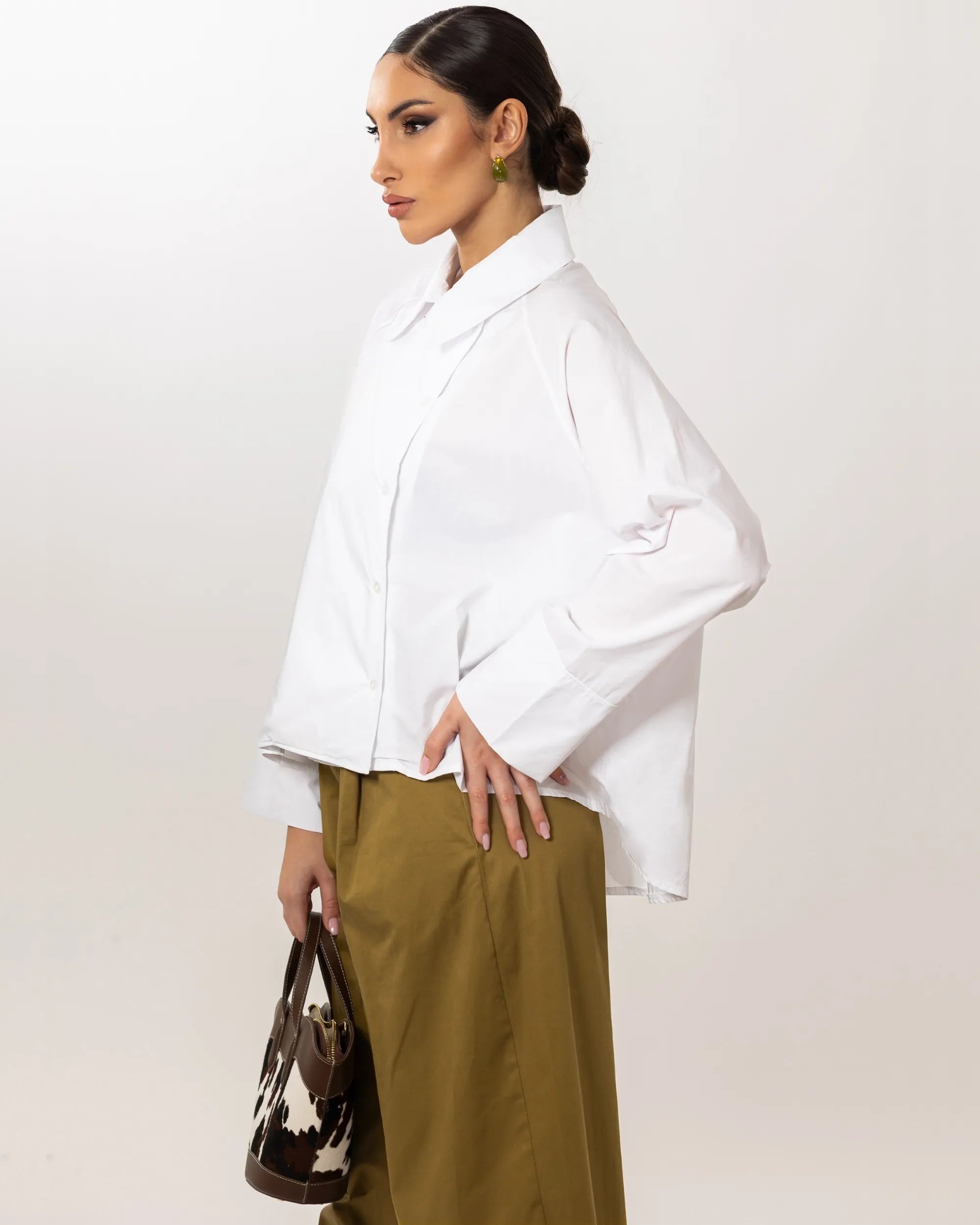 CAMICIA CON BOTTONI LATERALI