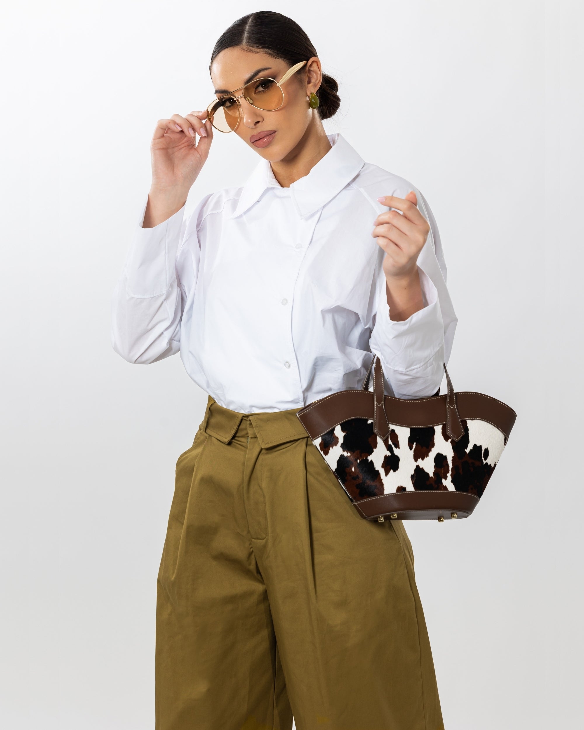 CAMICIA CON BOTTONI LATERALI