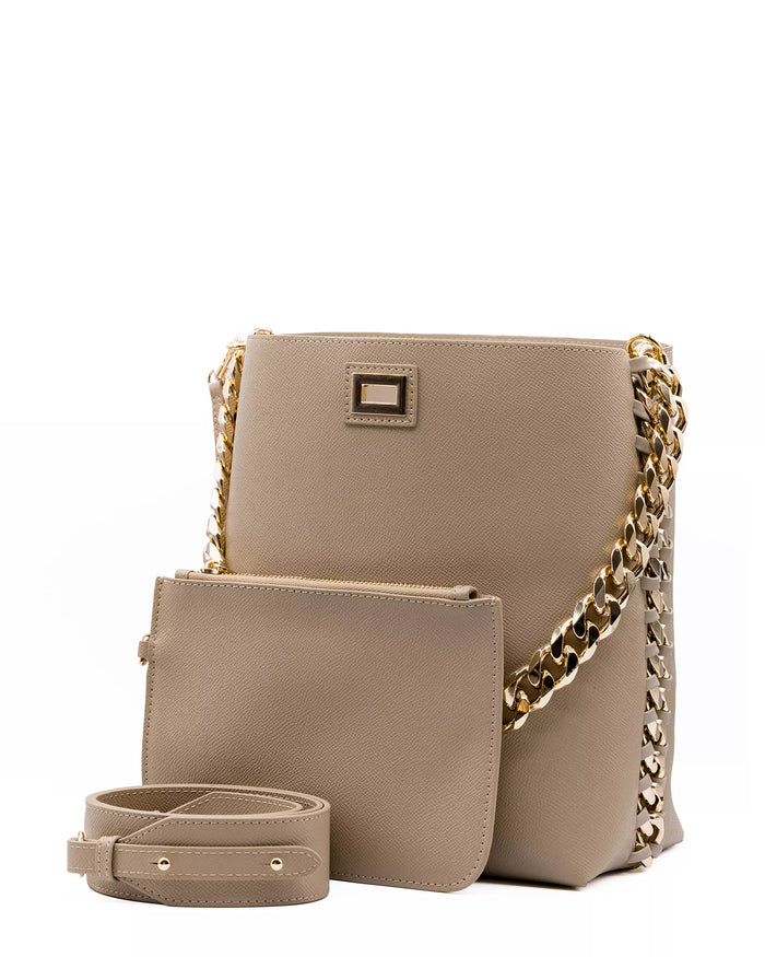 VIVIENNE
